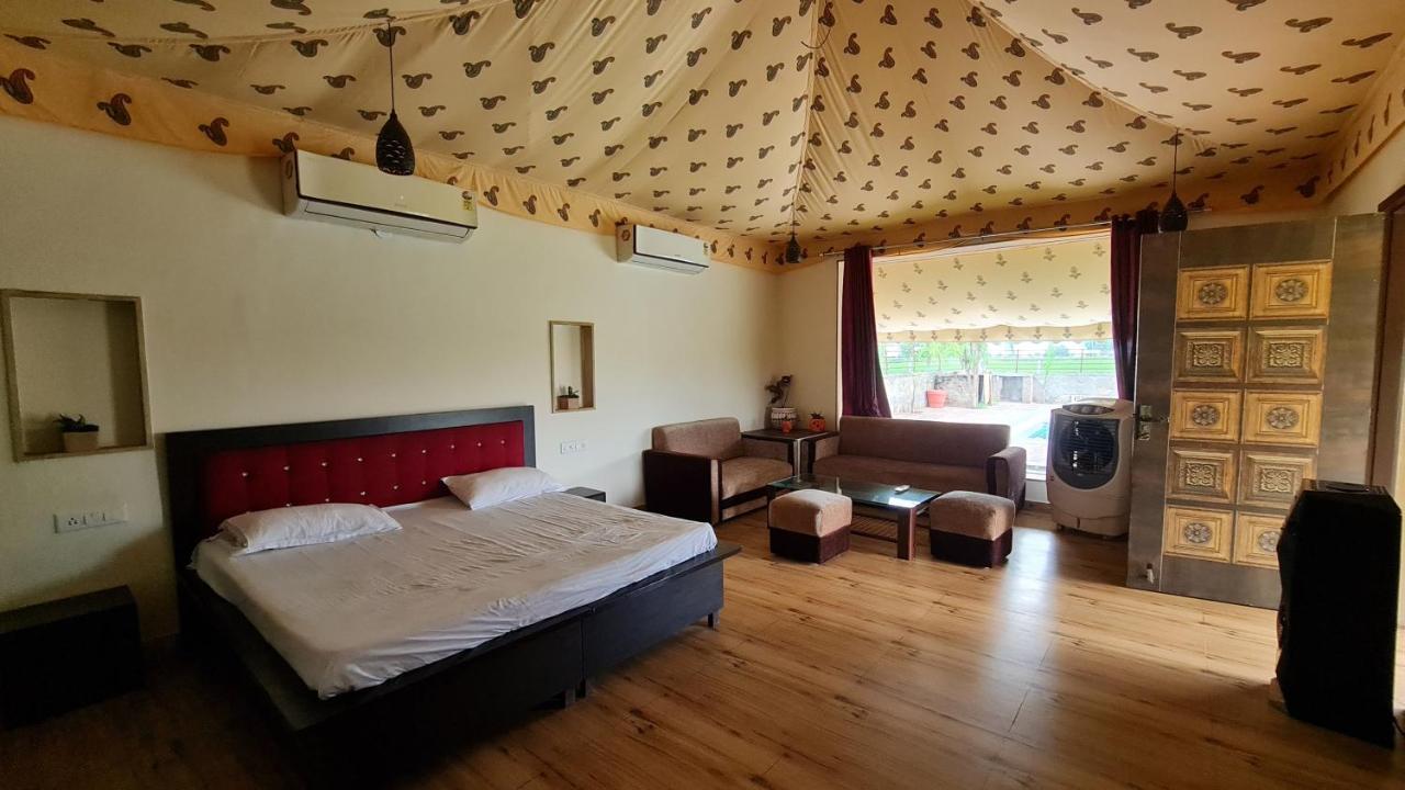 The Rustic Villa, A Stay With Luxuries Amenities And Exotic Nature Dźajpur Zewnętrze zdjęcie