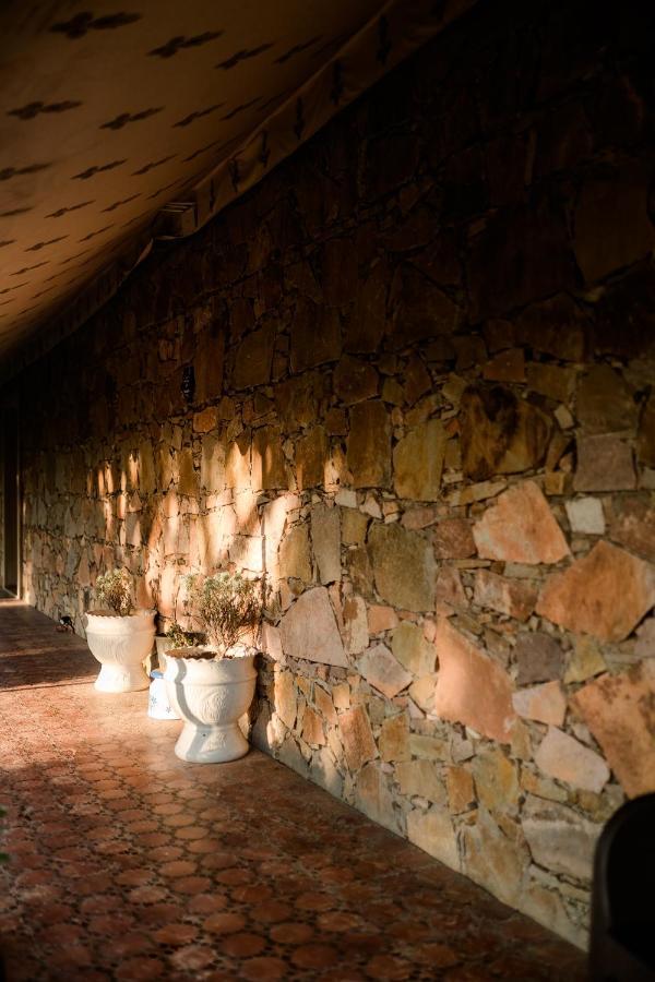 The Rustic Villa, A Stay With Luxuries Amenities And Exotic Nature Dźajpur Zewnętrze zdjęcie