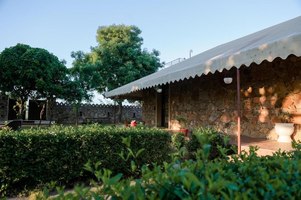 The Rustic Villa, A Stay With Luxuries Amenities And Exotic Nature Dźajpur Zewnętrze zdjęcie